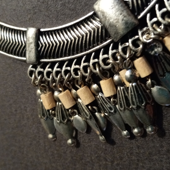 American Eagle Choaker Tribal Chandelier Style Neckless - Picture 8 of 9